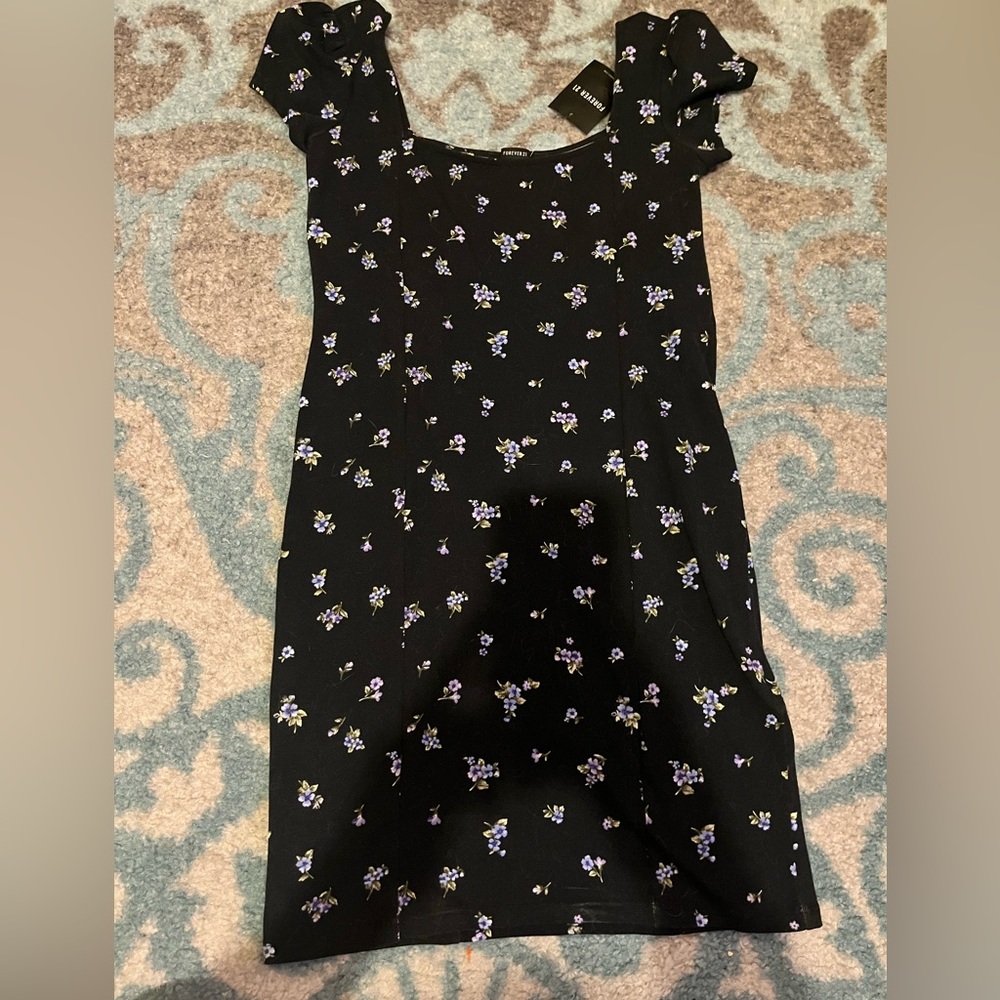Black and purple flower body con short dress